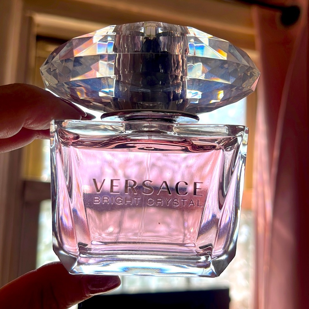 Versace Bright Crystal Perfume